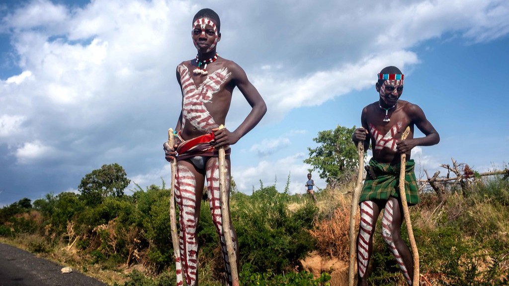 Hogyan zsugorították a fejüket az afrikai törzsek